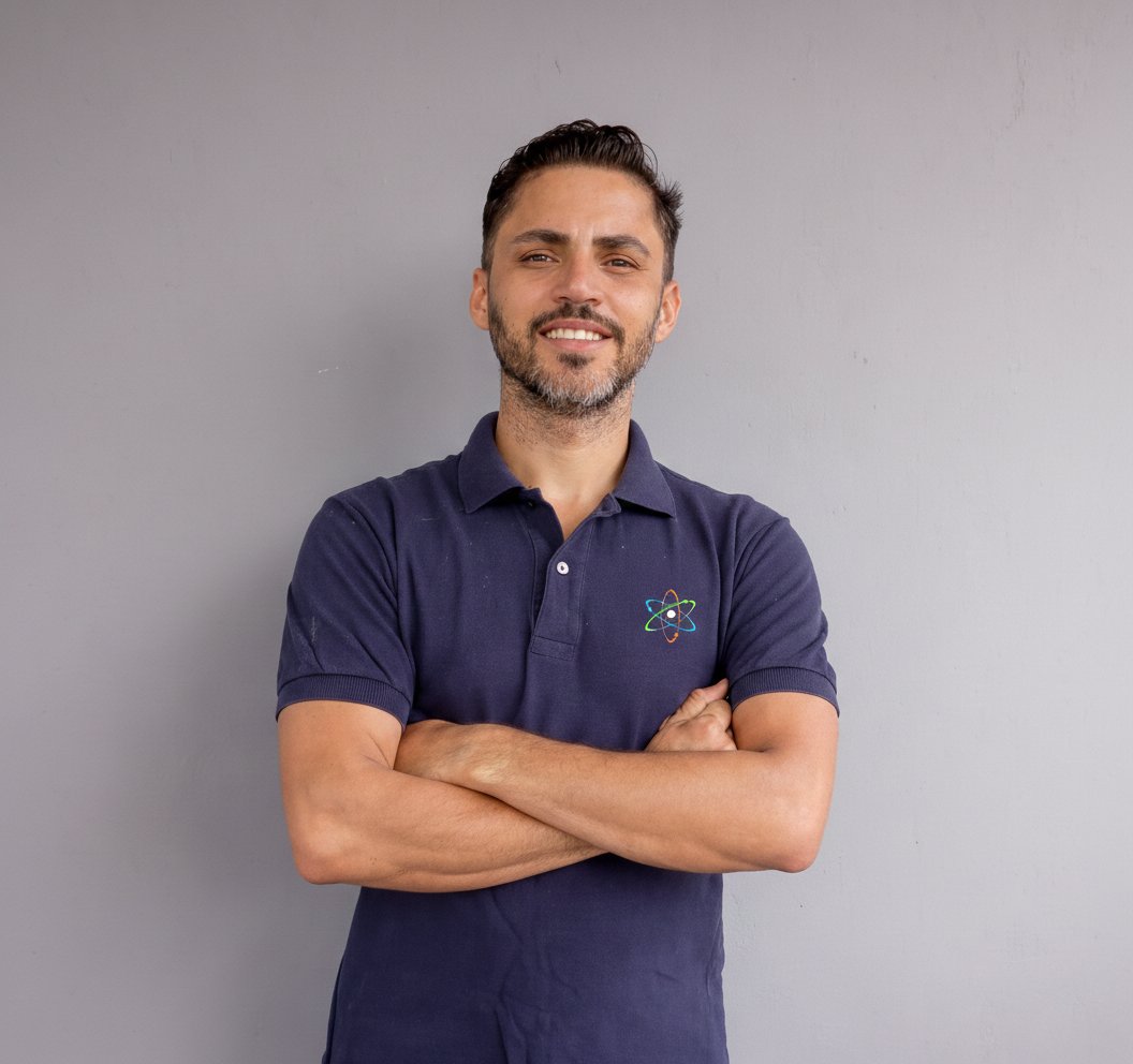 Técnico Fábio Barros